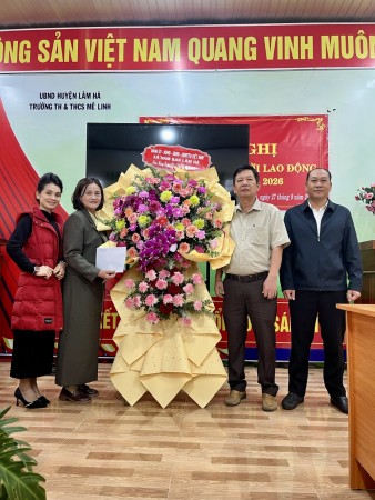 LỄ KỈ NIỆM 43 NĂM NGÀY NHÀ GIÁO VIỆT NAM 20/11/1982-