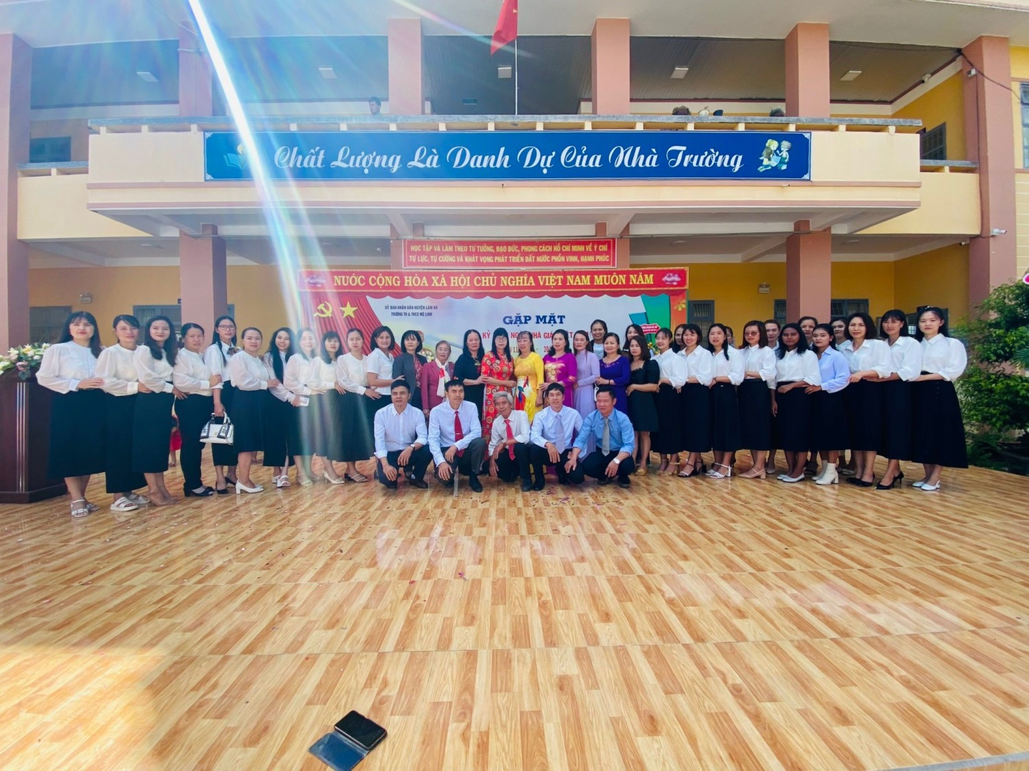 Giới thiệu về trường Tiểu học và THCS Mê Linh